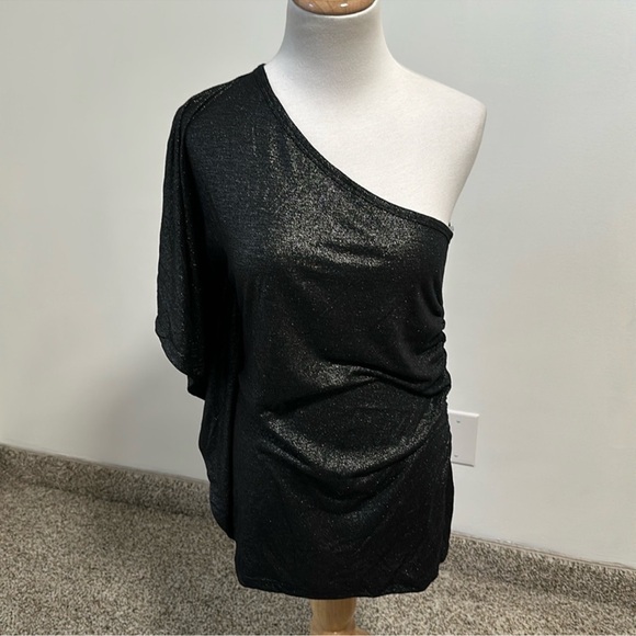 Vanity Tops - Vanity Shimmering Black Top